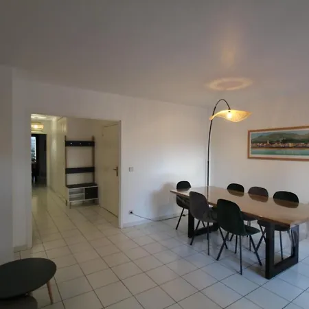 Le Vauban Avec La Conciergerie Les Cles De Saint Jean De Luz Appartamento *